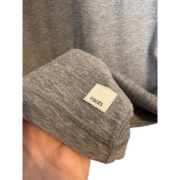 Vuori Strato Tech V-Neck T-Shirt Men’s Sz. XXL - Picture 3 of 5